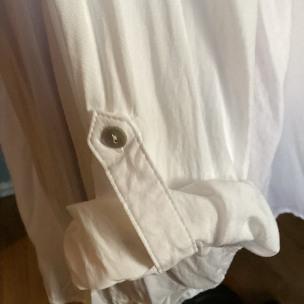 White Button-Down Long Shirt 3X - Picture 7 of 9